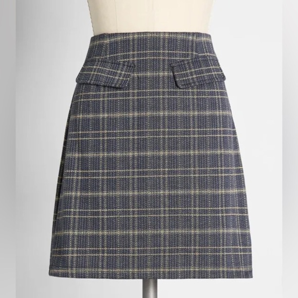 MODCLOTH Sweet Silver Linings Plaid Mini Skirt - Picture 1 of 7